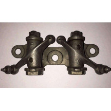 Коромысло клапанов (рокер) (нижний) 4T CG125/200 (+вал) (комплект) EVO