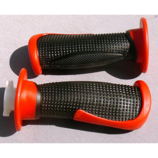 Ручки руля резиновые SH6002 красные